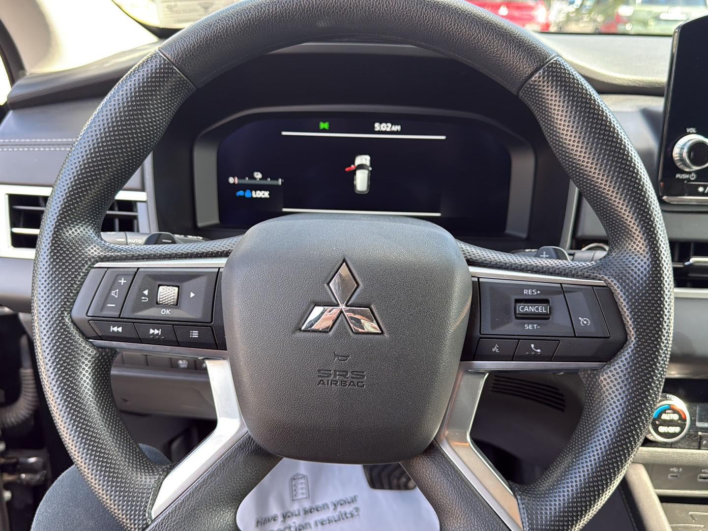 2025 Mitsubishi Outlander Plug-In Hybrid ES