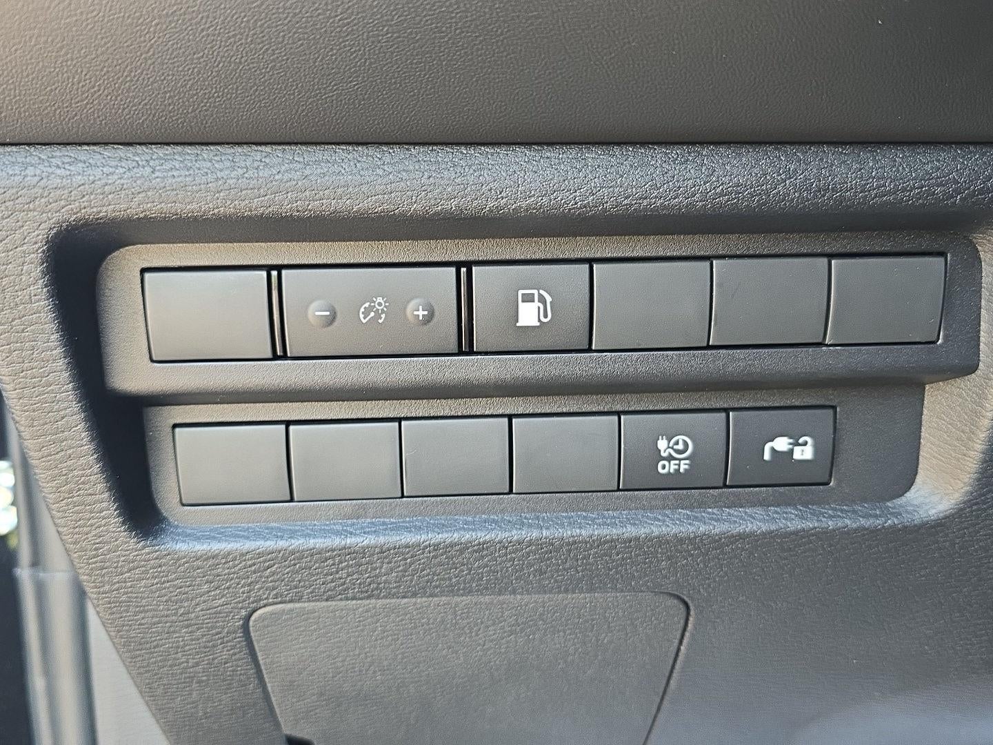 2025 Mitsubishi Outlander Plug-In Hybrid ES