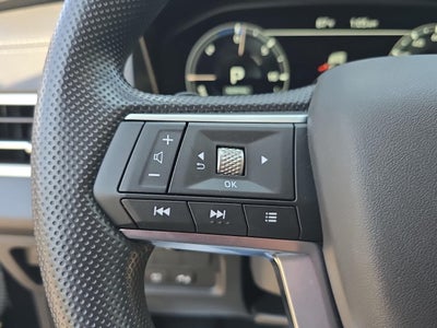 2025 Mitsubishi Outlander Plug-In Hybrid ES