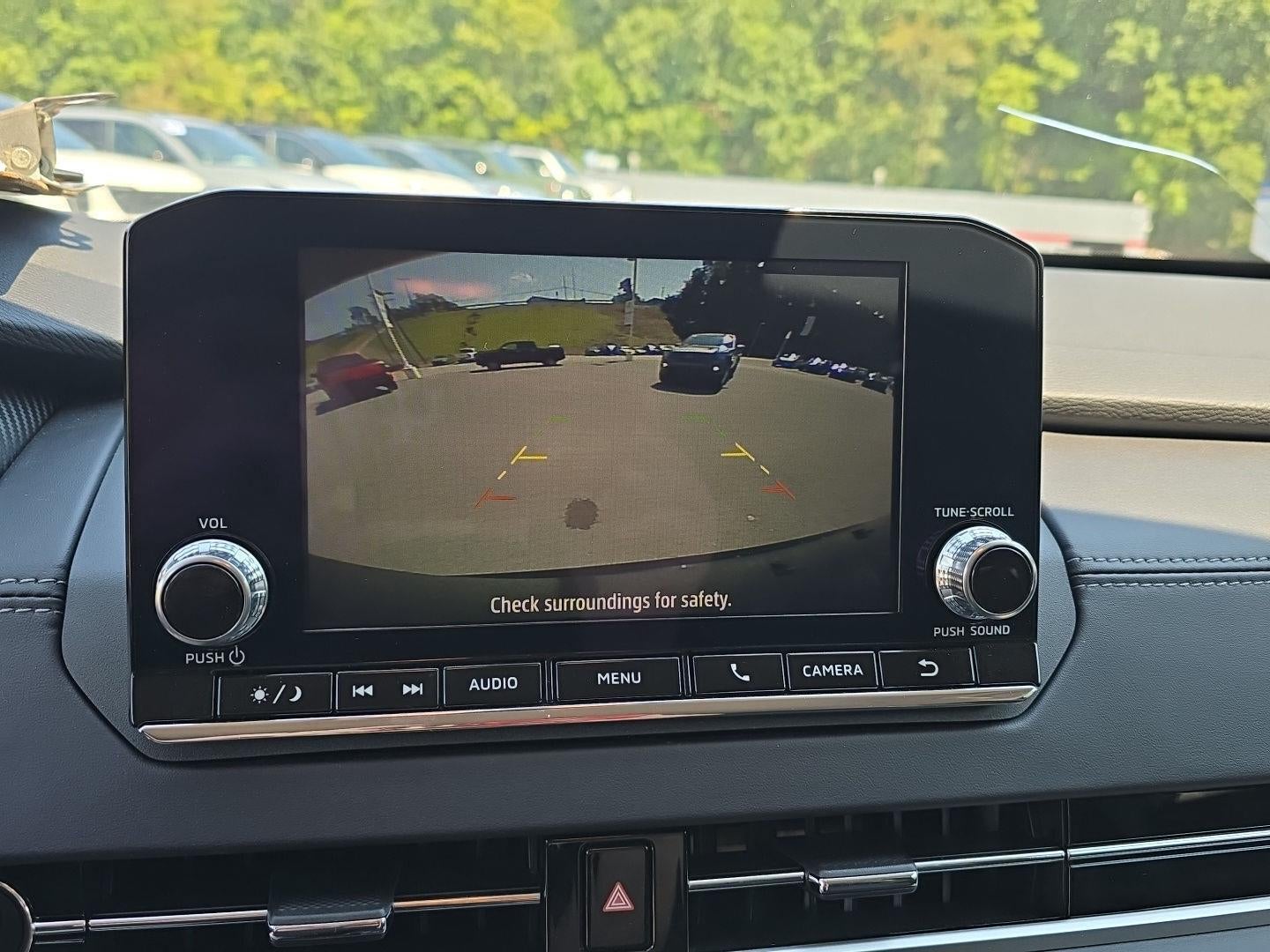 2025 Mitsubishi Outlander Plug-In Hybrid ES