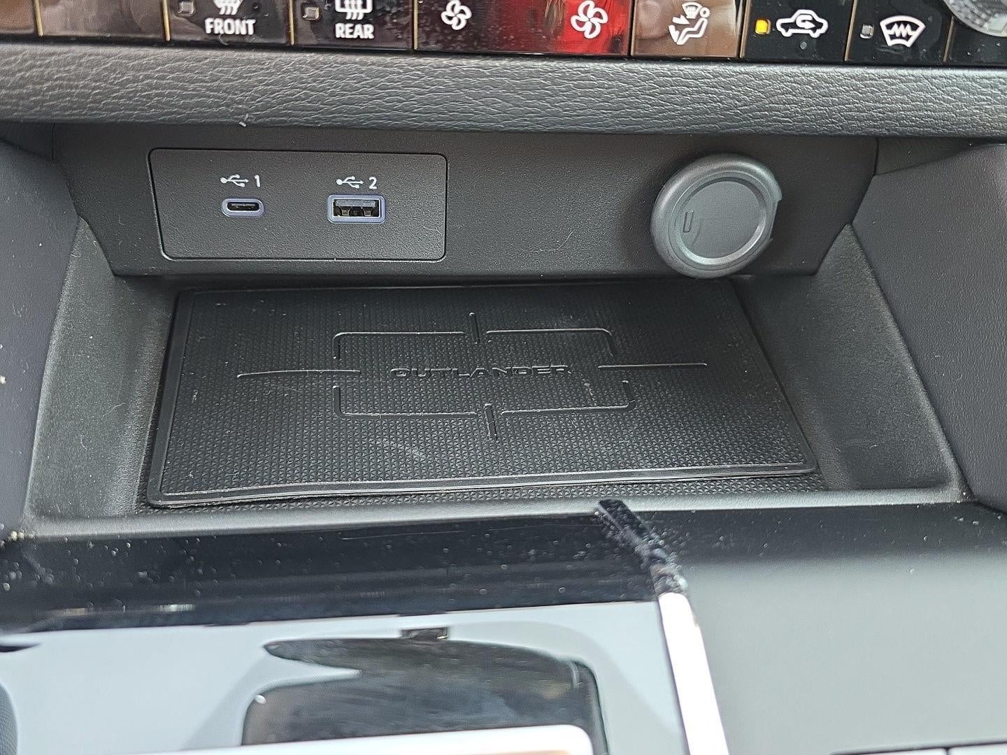 2025 Mitsubishi Outlander Plug-In Hybrid ES
