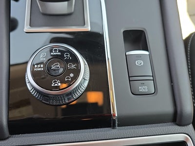 2025 Mitsubishi Outlander Plug-In Hybrid ES