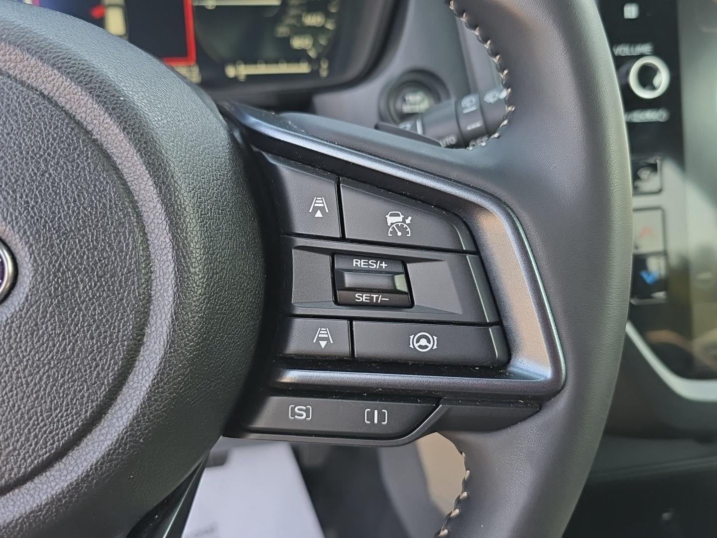 2025 Subaru Forester Limited Hybrid
