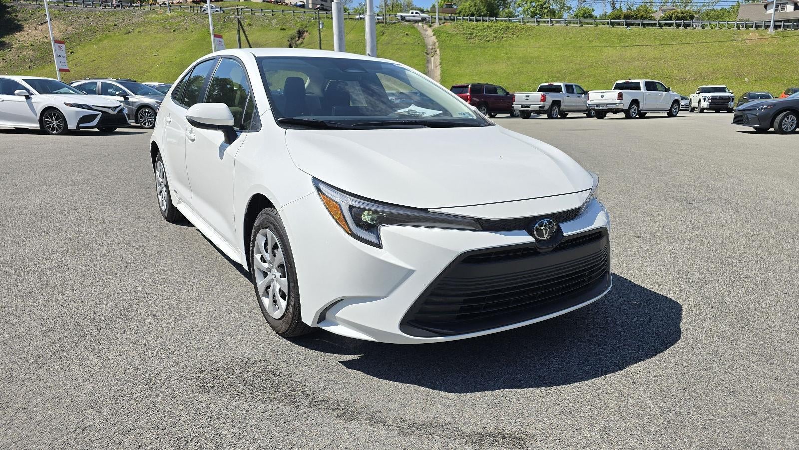 2026 Toyota Corolla Hybrid LE