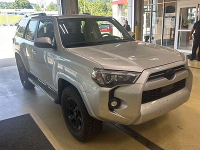 2022 Toyota 4Runner SR5