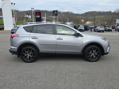 2018 Toyota RAV4 Hybrid SE