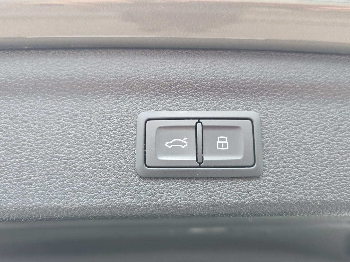 2023 Audi Q3 S line Premium Plus