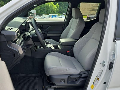 2026 Toyota TACOMA 4WD SR5