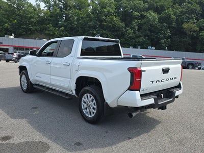 2026 Toyota TACOMA 4WD SR5