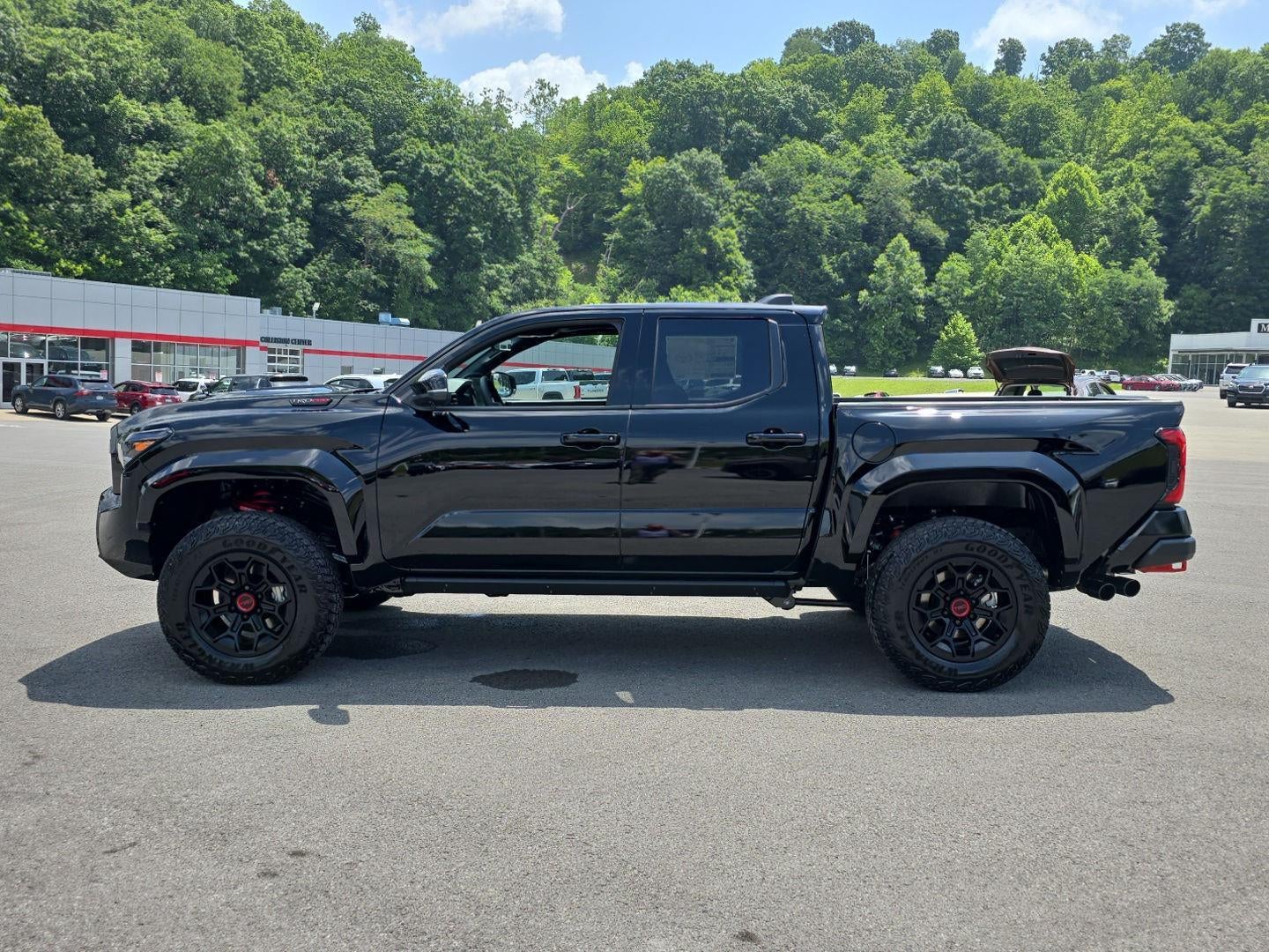 2026 Toyota Tacoma i-FORCE MAX Tacoma TRD Pro