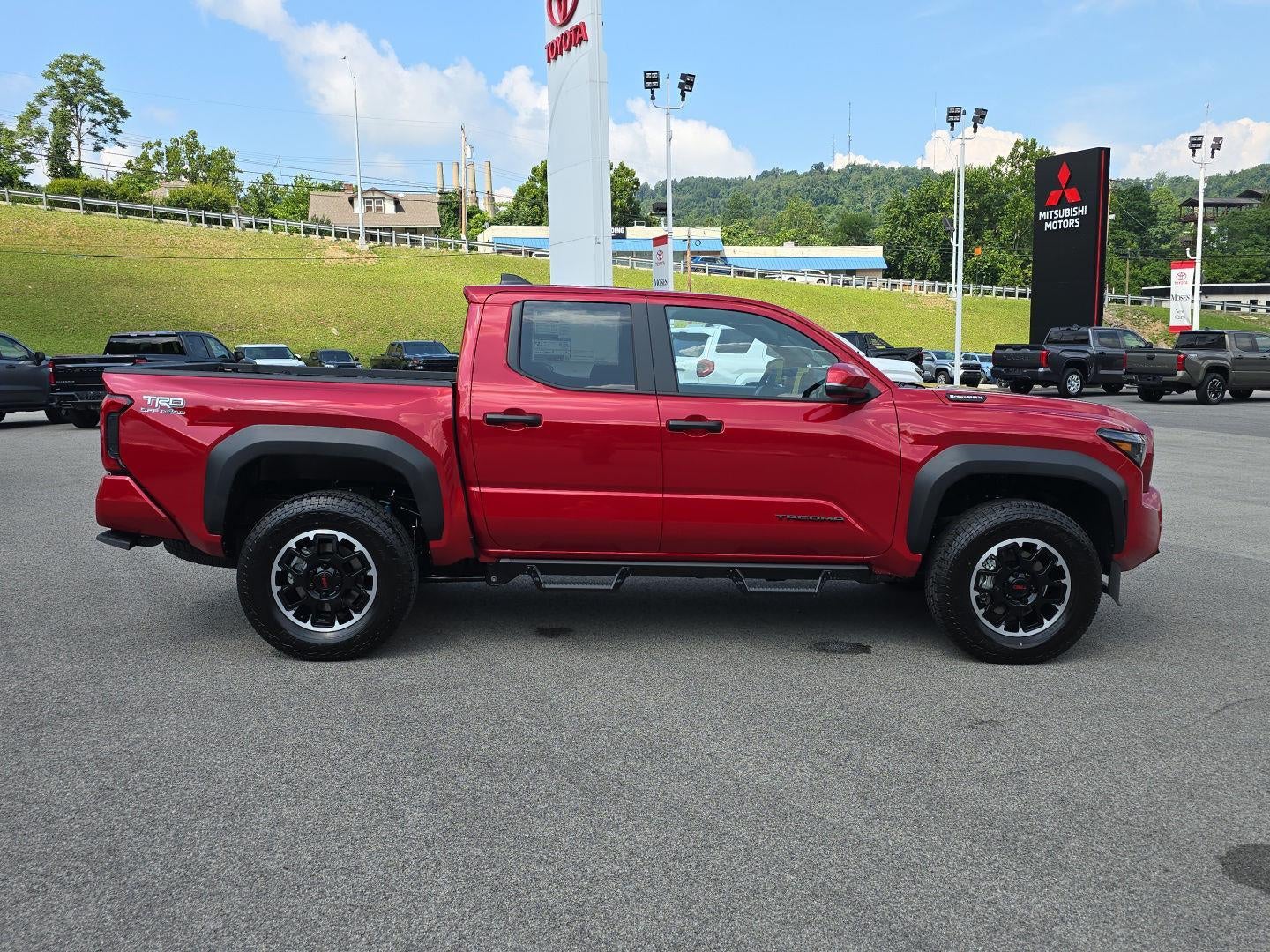 2026 Toyota Tacoma i-FORCE MAX Tacoma TRD Off-Road