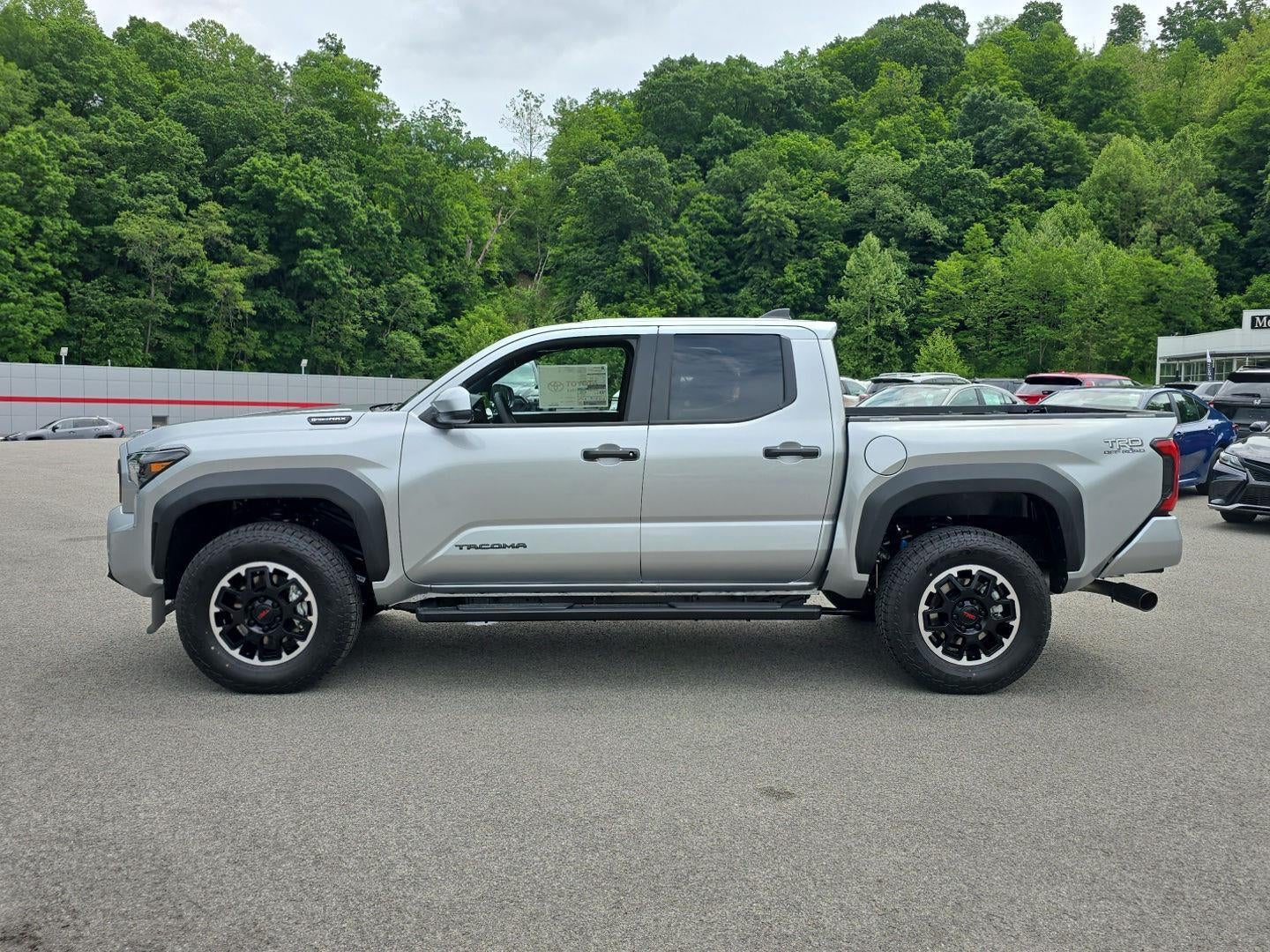 2026 Toyota Tacoma i-FORCE MAX Tacoma TRD Off-Road
