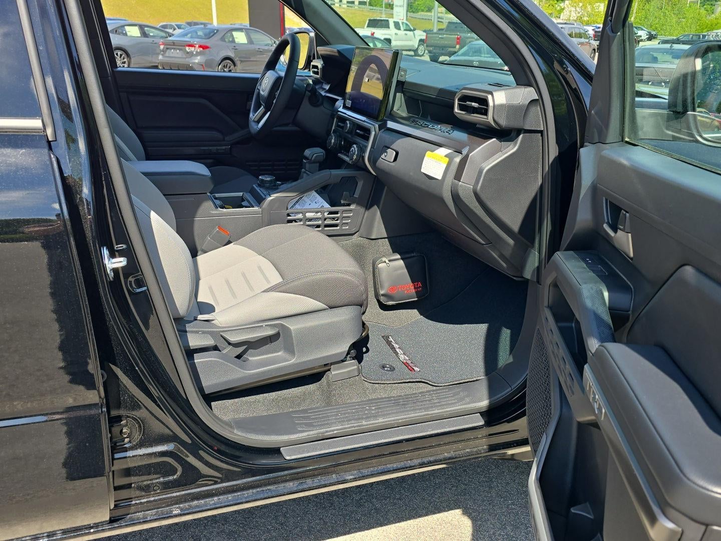 2026 Toyota Tacoma i-FORCE MAX Tacoma TRD Off-Road