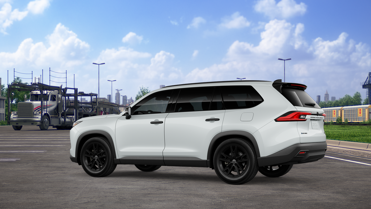 2026 Toyota Grand Highlander HYBRID NIGHTSHADE EDITION