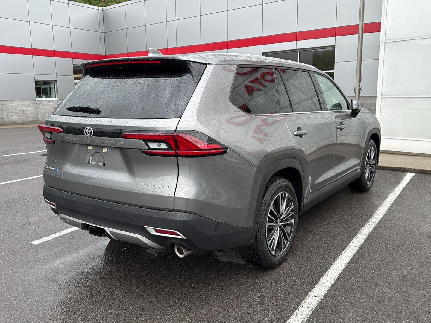 2026 Toyota Grand Highlander Hybrid MAX Platinum
