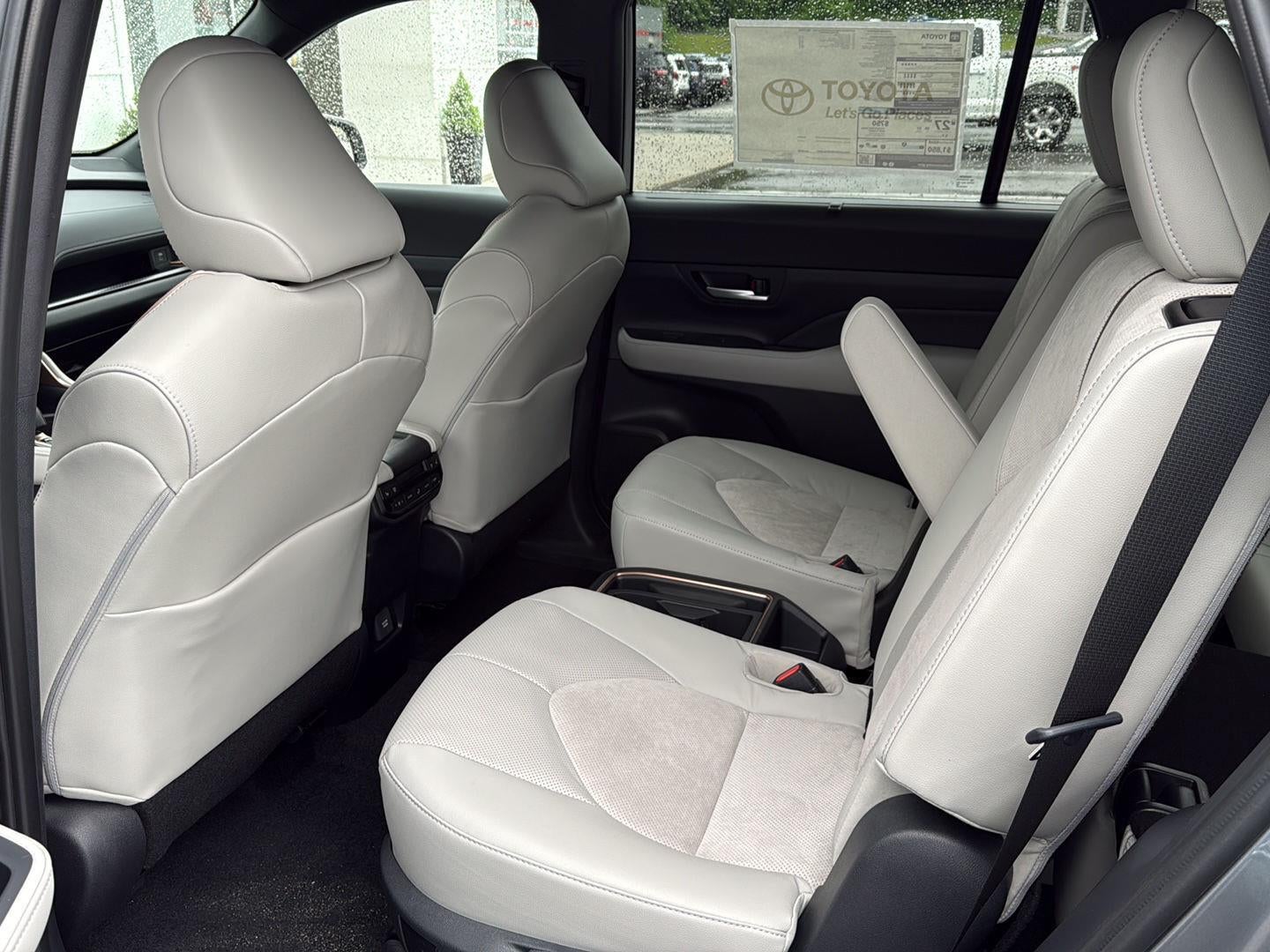2026 Toyota Grand Highlander Hybrid MAX Platinum