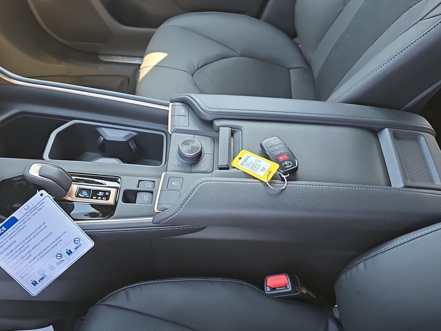 2026 Toyota Grand Highlander Hybrid MAX Platinum