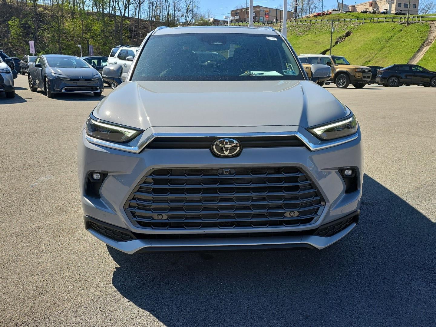 2026 Toyota Grand Highlander Hybrid MAX Platinum