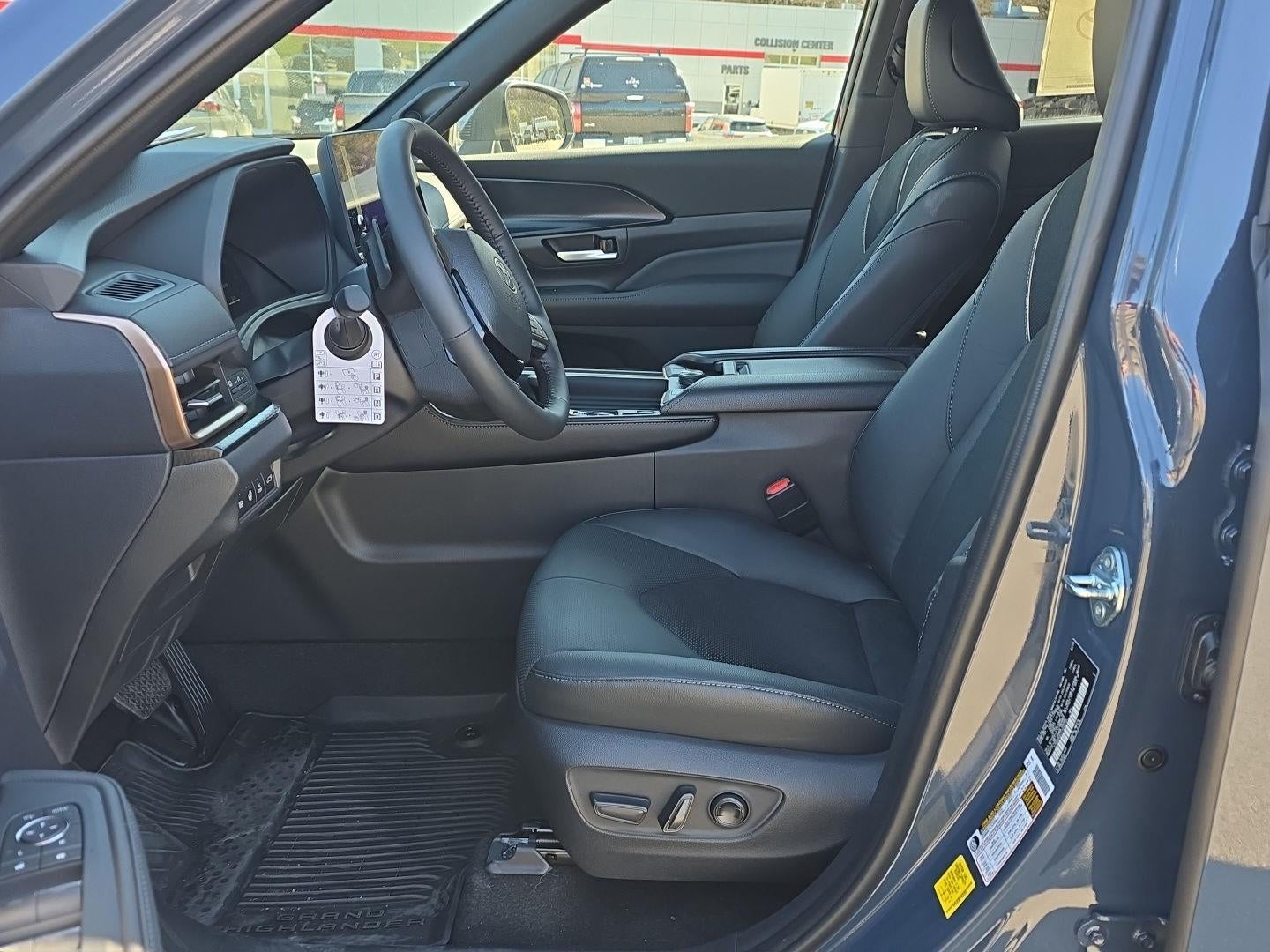 2026 Toyota Grand Highlander Hybrid MAX Platinum