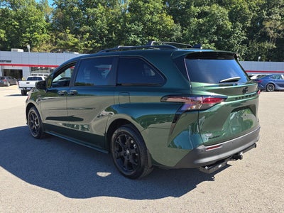 2026 Toyota Sienna Woodland Edition