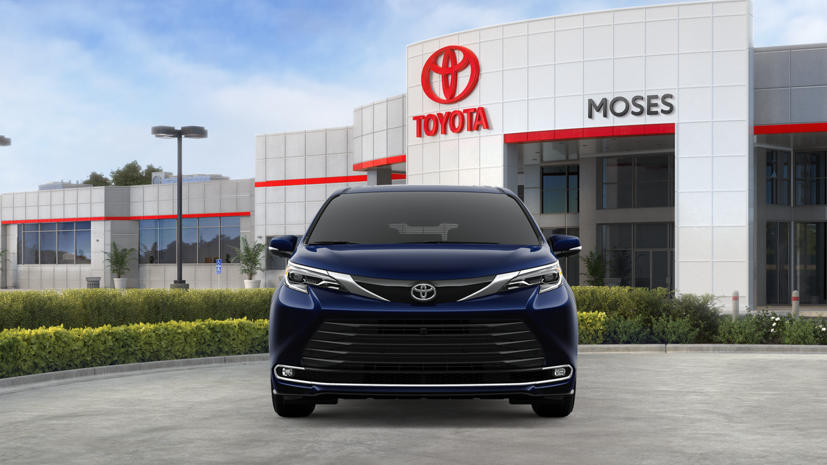 2026 Toyota Sienna Platinum 7-Passenger