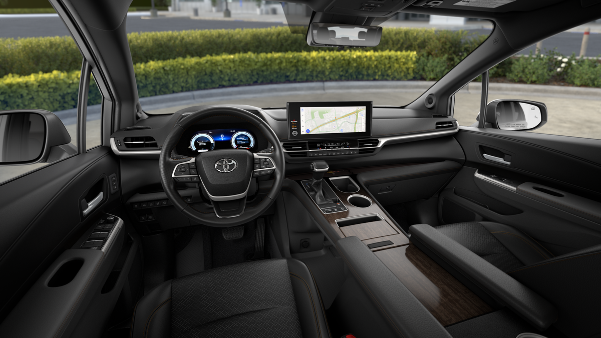 2026 Toyota Sienna Platinum 7-Passenger