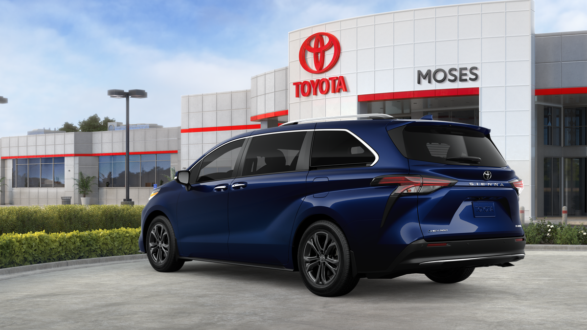 2026 Toyota Sienna Platinum 7-Passenger