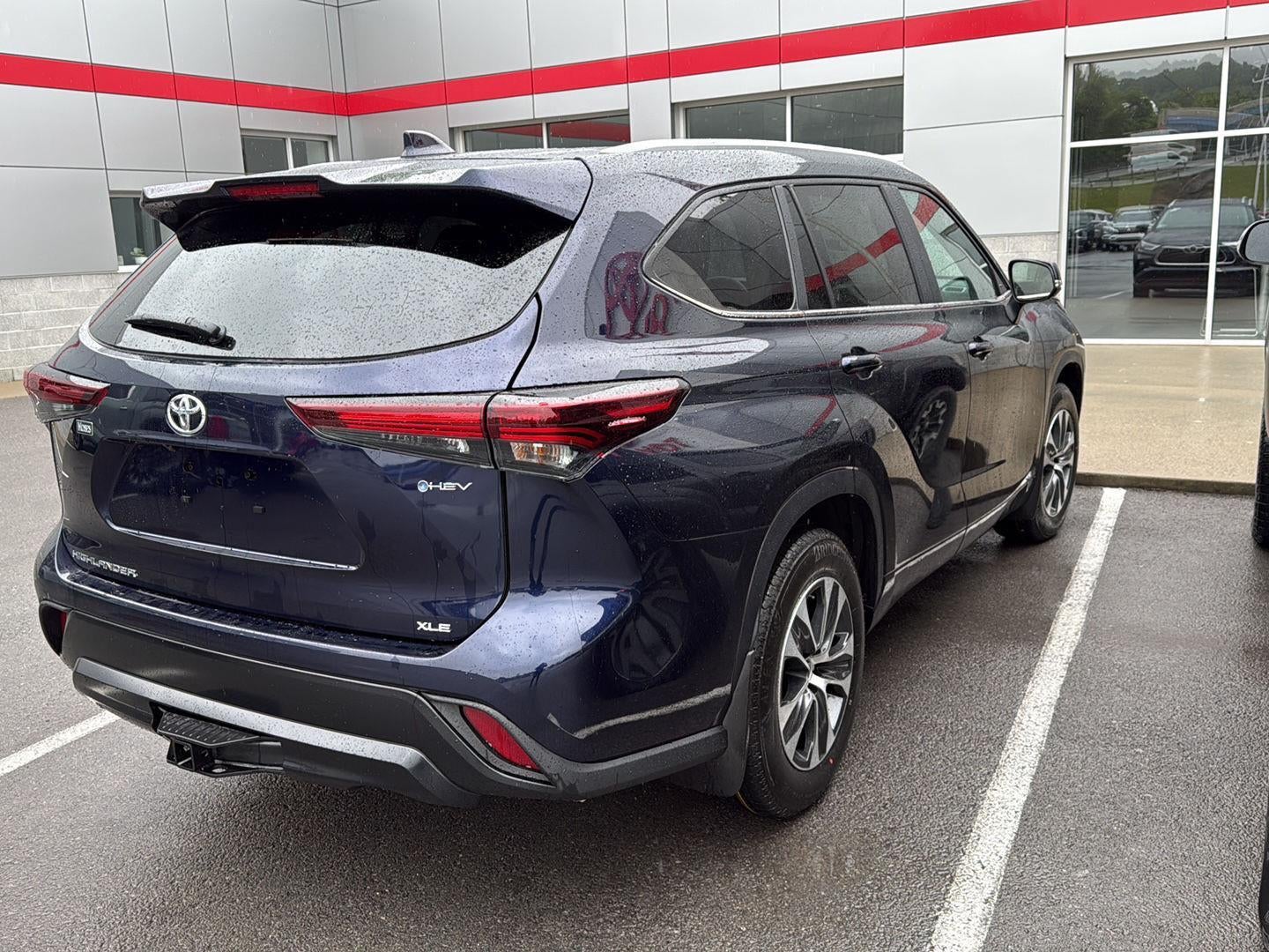 2026 Toyota Highlander Hybrid XLE