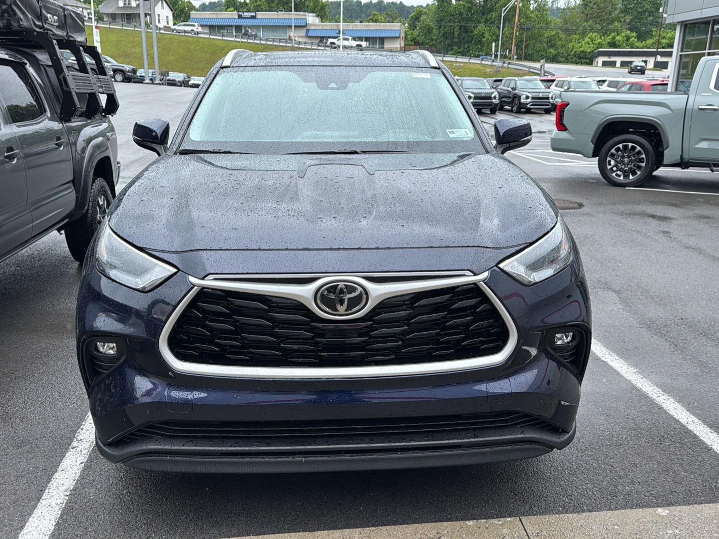2026 Toyota Highlander Hybrid XLE