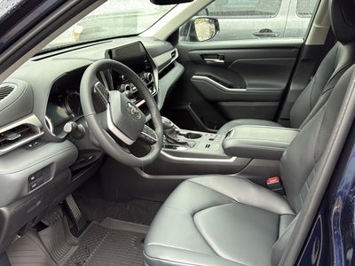 2026 Toyota Highlander Hybrid XLE