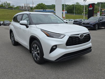 2026 Toyota Highlander Hybrid XLE