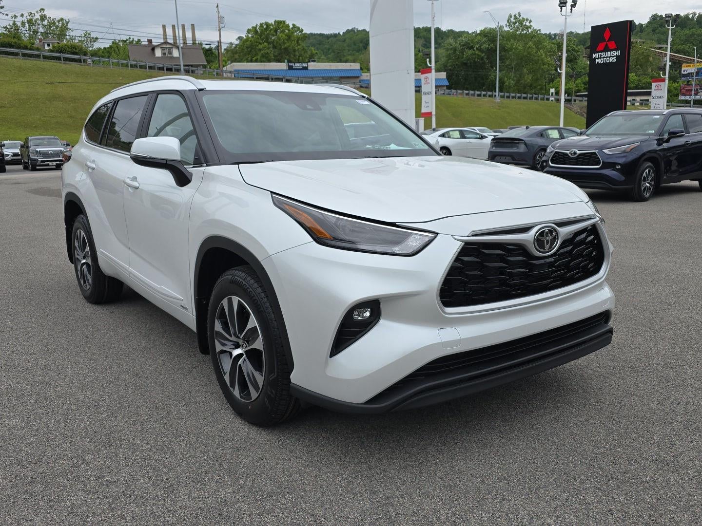 2026 Toyota Highlander Hybrid XLE