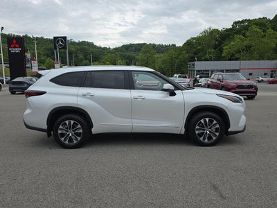 2026 Toyota Highlander Hybrid XLE
