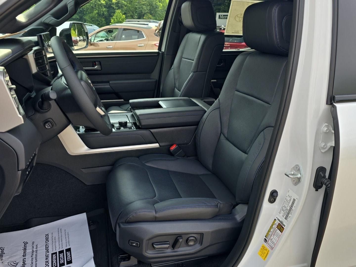 2026 Toyota Tundra i-FORCE MAX Tundra Platinum