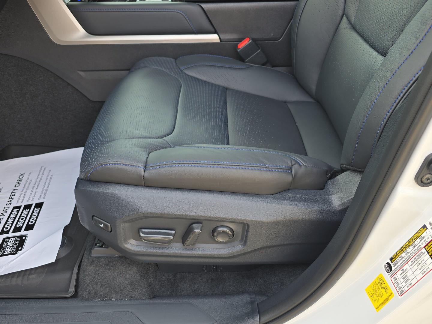 2026 Toyota Tundra i-FORCE MAX Tundra Platinum
