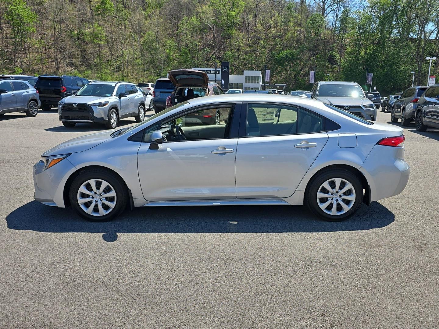 2026 Toyota Corolla Hybrid LE