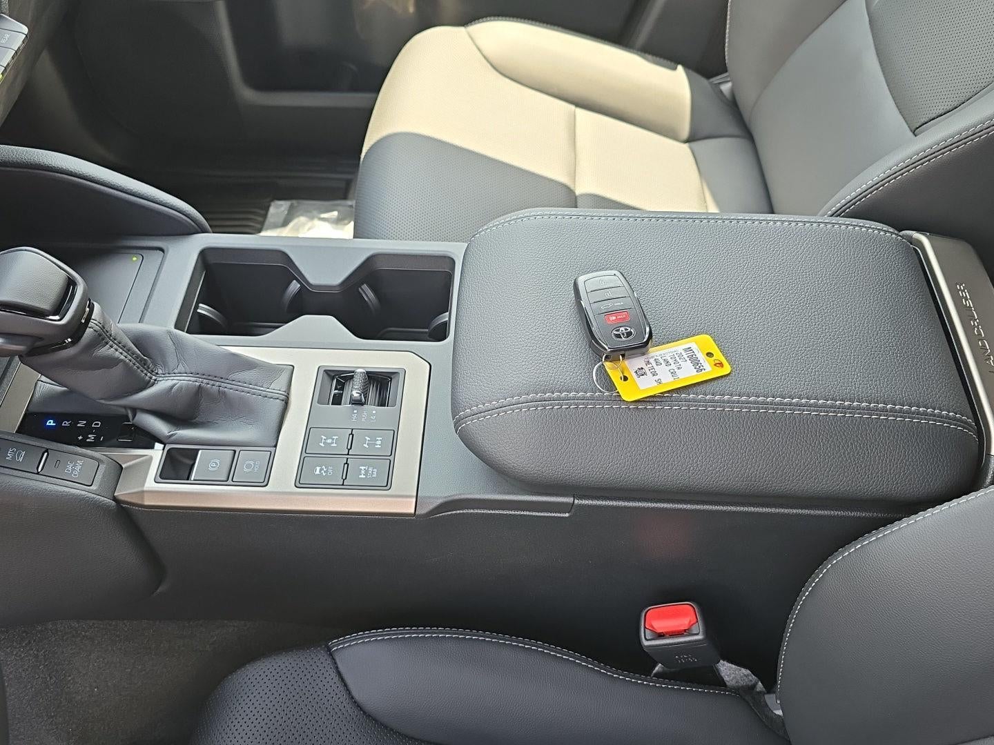 2027 Toyota Land Cruiser Base