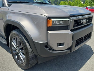 2027 Toyota Land Cruiser Base