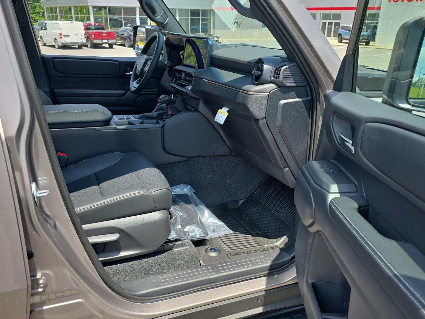 2027 Toyota Land Cruiser Base