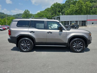 2027 Toyota Land Cruiser Base