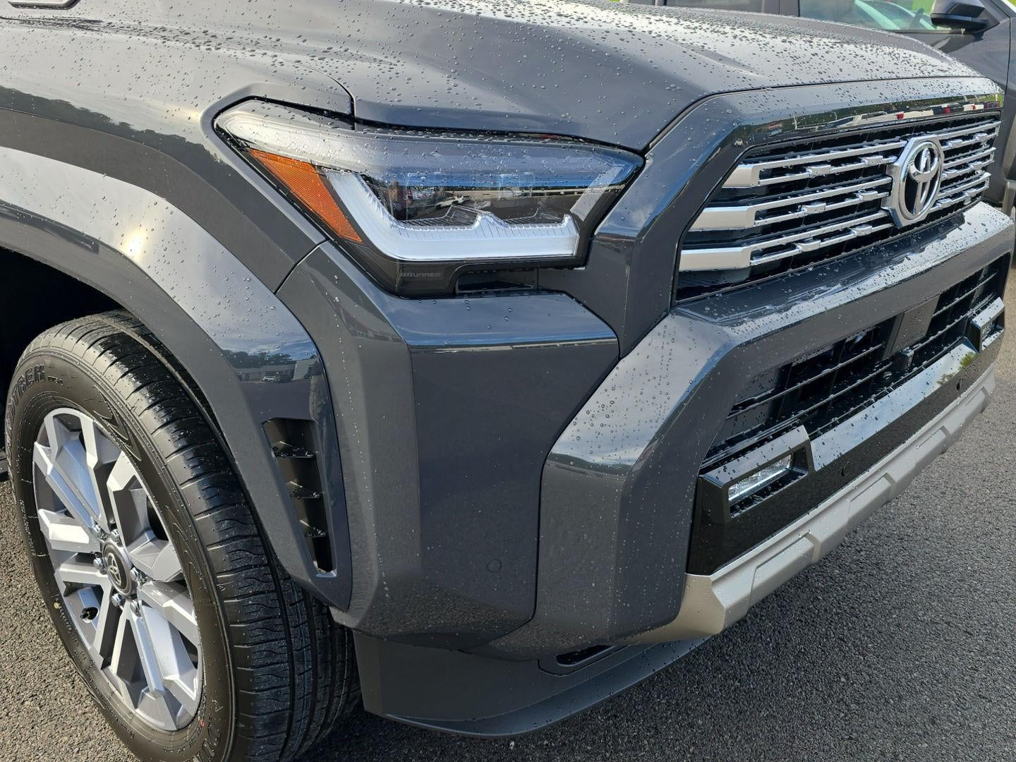 2026 Toyota 4Runner Limited HV