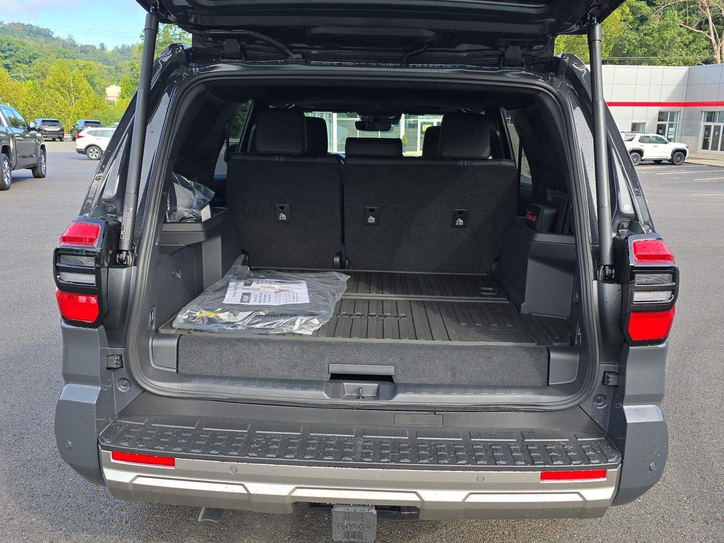 2026 Toyota 4Runner Limited HV
