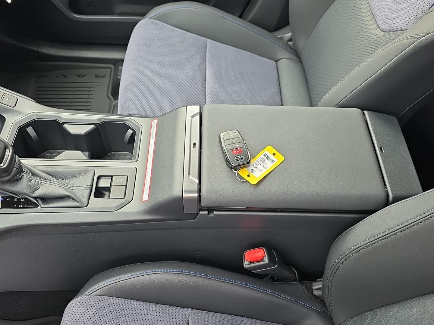 2026 Toyota RAV4 Plug-in Hybrid XSE