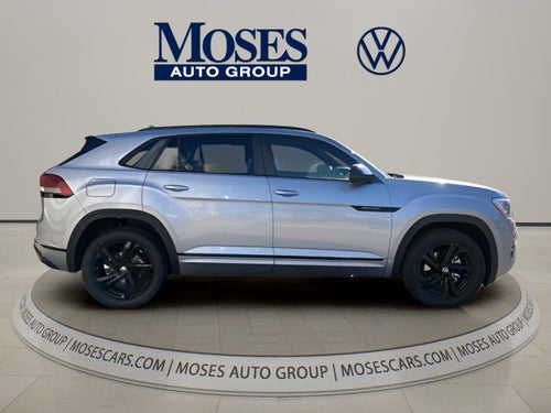 2026 Volkswagen Atlas Cross Sport 2.0T SEL R-Line Black