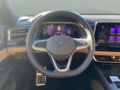2026 Volkswagen Atlas Cross Sport 2.0T SEL R-Line Black