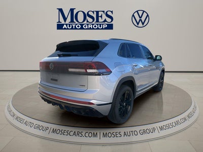 2026 Volkswagen Atlas Cross Sport 2.0T SEL R-Line Black
