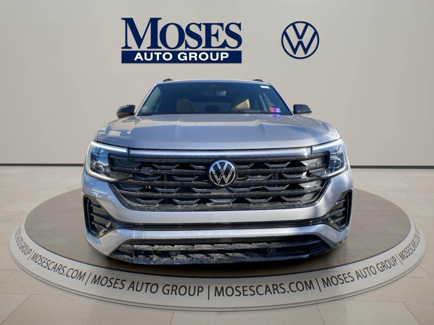 2026 Volkswagen Atlas Cross Sport 2.0T SEL R-Line Black