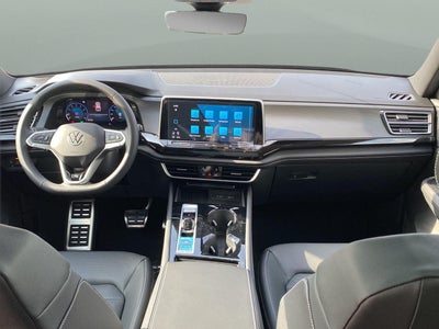 2026 Volkswagen Atlas Cross Sport 2.0T SEL R-Line Black