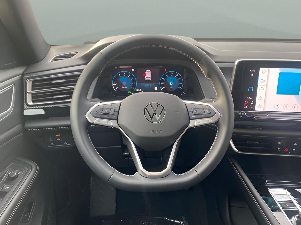 2026 Volkswagen Atlas Cross Sport 2.0T SEL