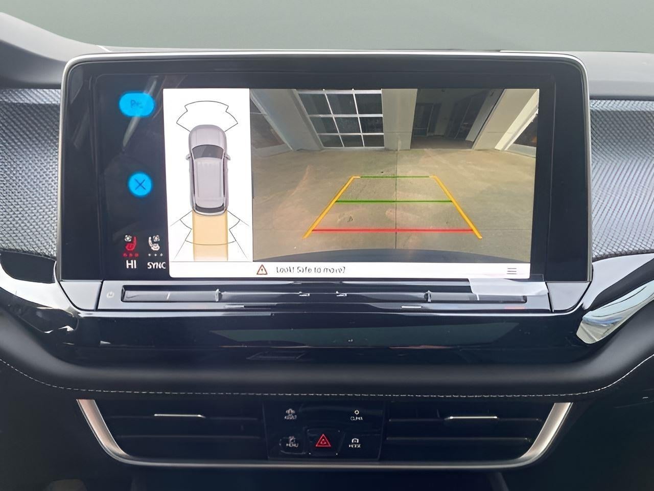 2026 Volkswagen Atlas Cross Sport 2.0T SEL